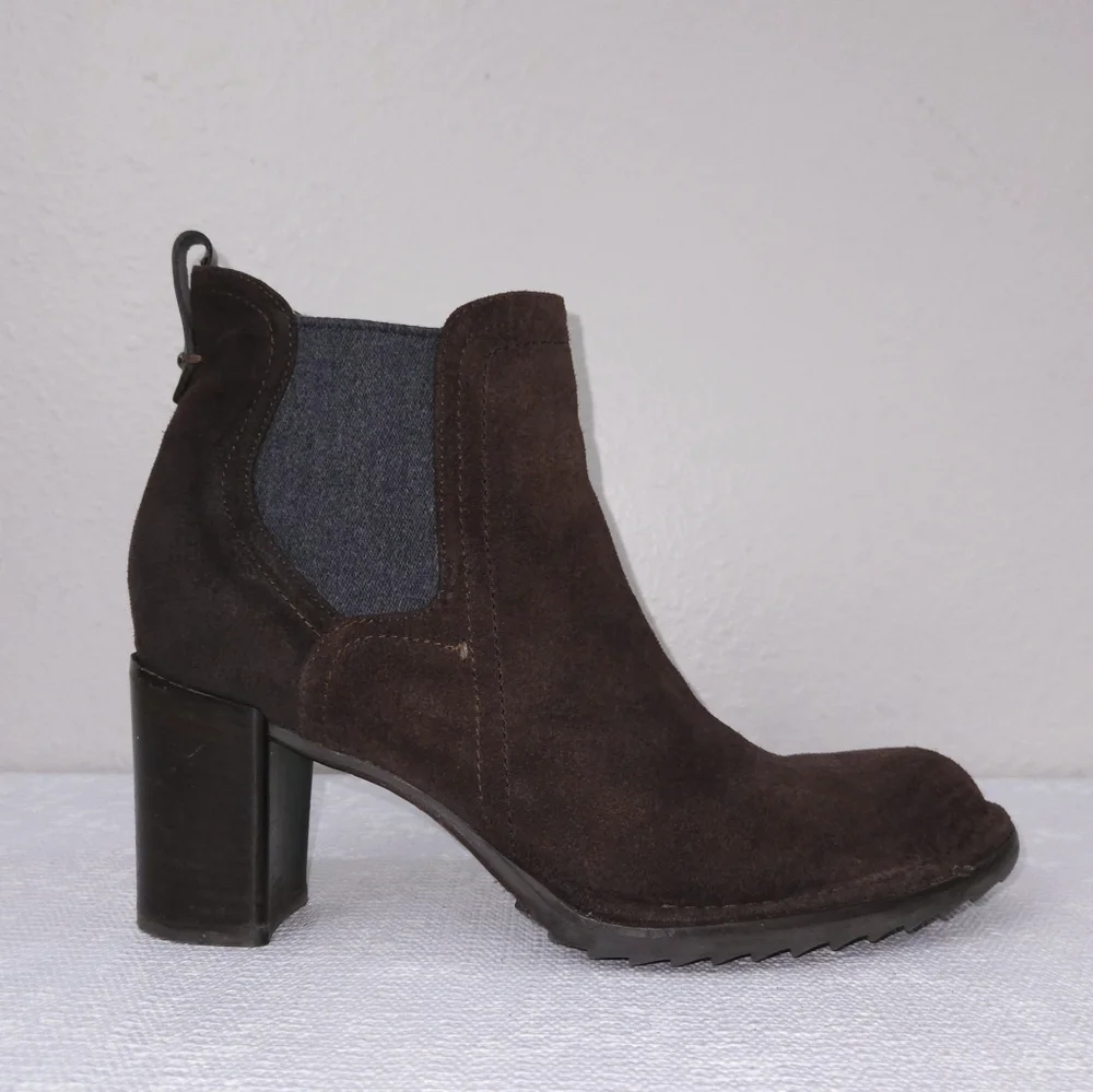 Alberto Fermani Chelsea Boots EU 40.5 Brown Pull-On Heeled Ankle Booties ITALY